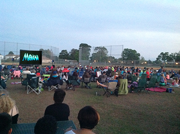 Outdoor Movie Waterford Lakes Orlando